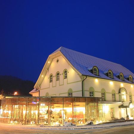 Hotel-Restaurant-Cafe Krainer Langenwang Kültér fotó